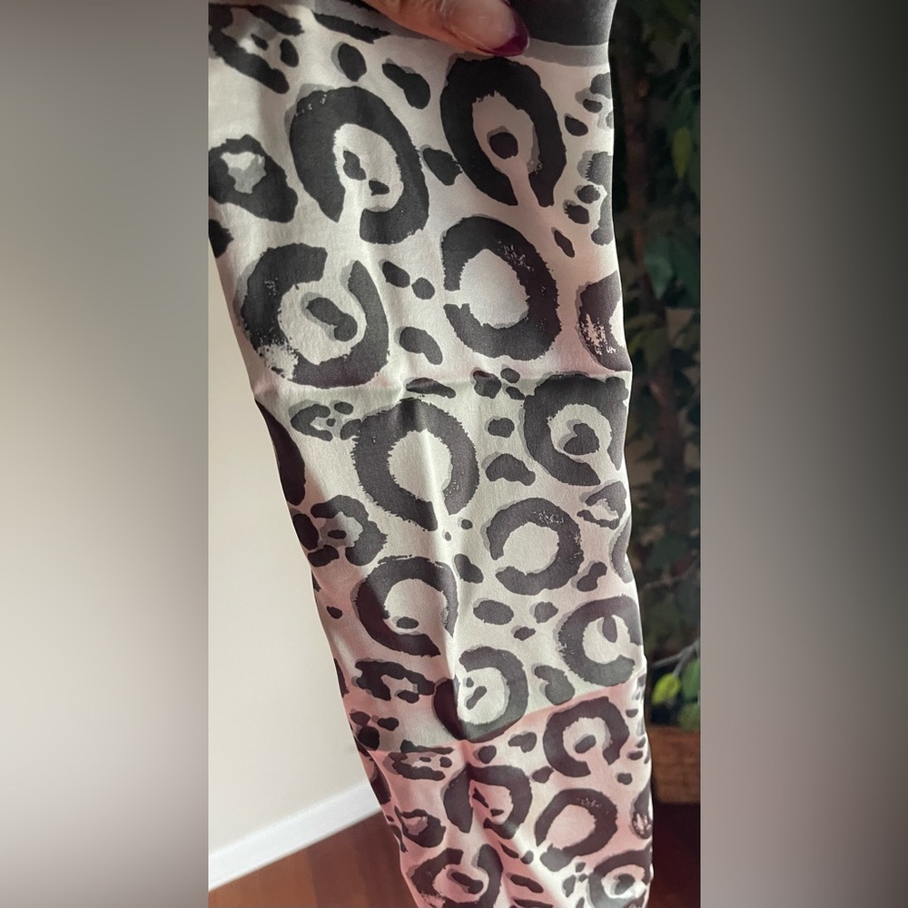 Coach Black and Gray Monochrome Animal Print 100 % Silk Scarf w/Gift Box - Picture 3 of 9